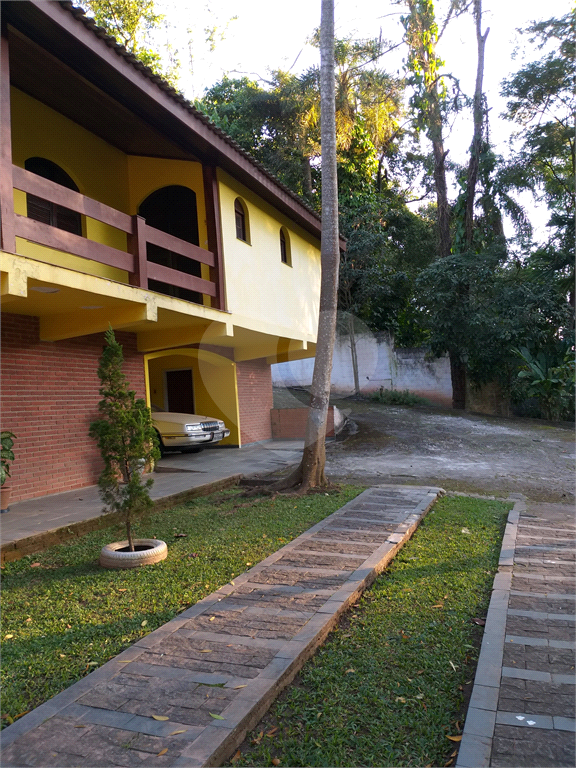 CASA ESTILO ALPINO A VENDA NA SERRA DA CANTAREIRA CONDOMÍNIO PARQUE PETRÓPOLIS
