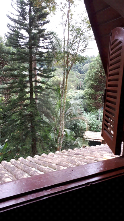 CASA ESTILO ALPINO A VENDA NA SERRA DA CANTAREIRA CONDOMÍNIO PARQUE PETRÓPOLIS
