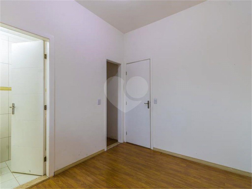  Apartamento a venda em Moema