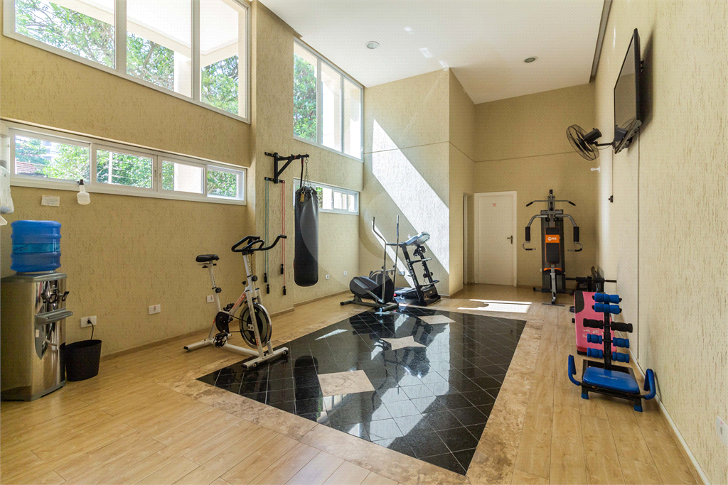  Apartamento a venda em Moema