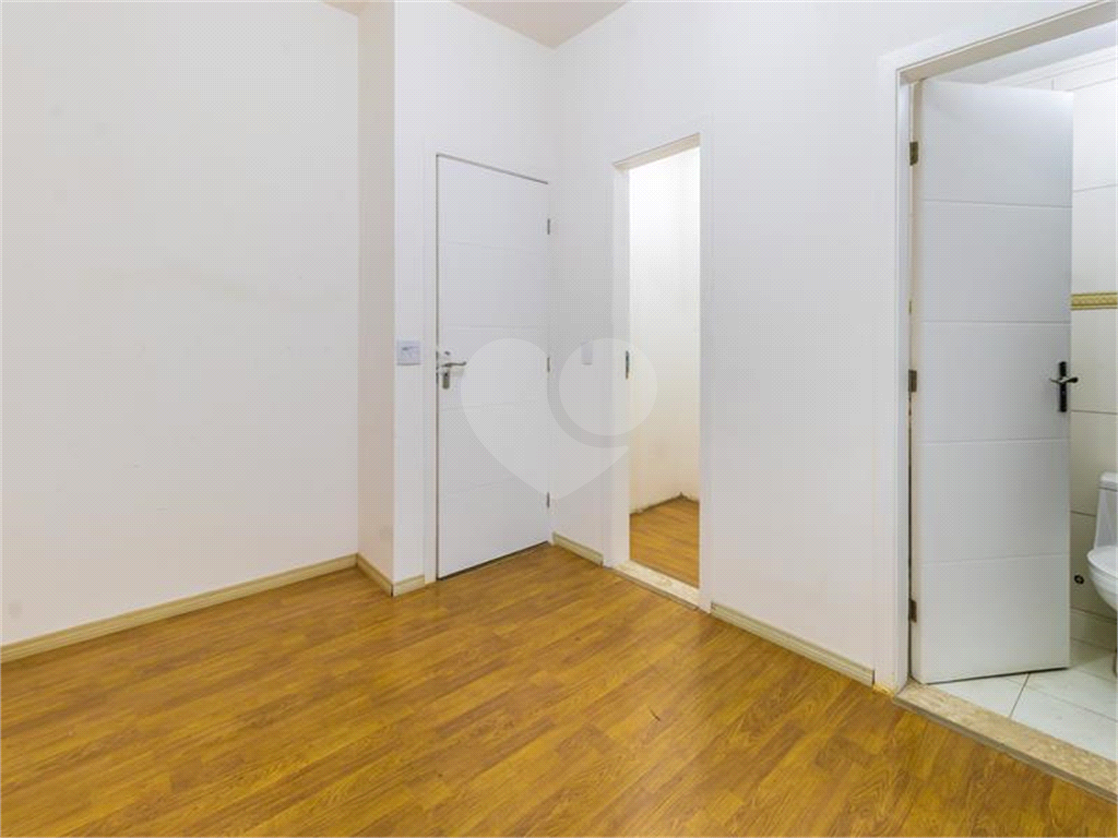  Apartamento a venda em Moema
