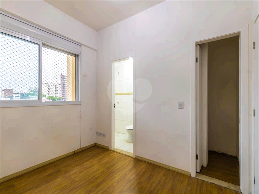  Apartamento a venda em Moema