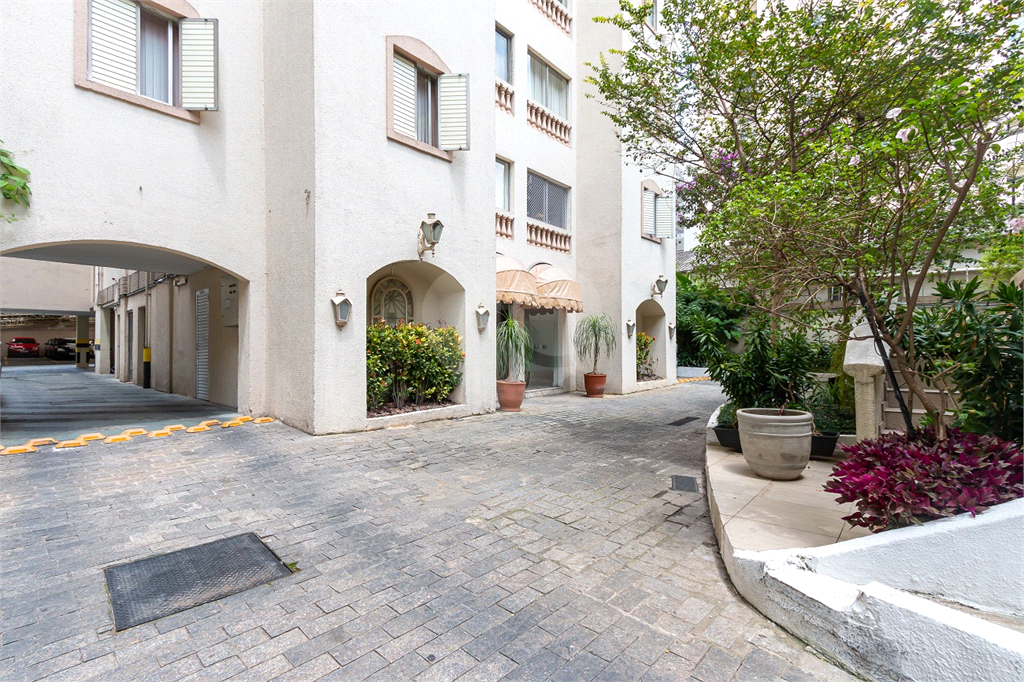 Apartamento à Venda - Vila Olimpia - com 83 m²,- 1 quarto e 1 vaga