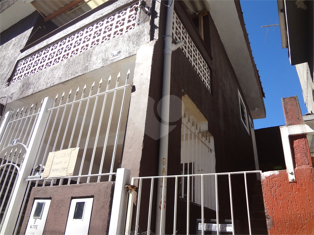 Casas para renda na Vila Medeiros.