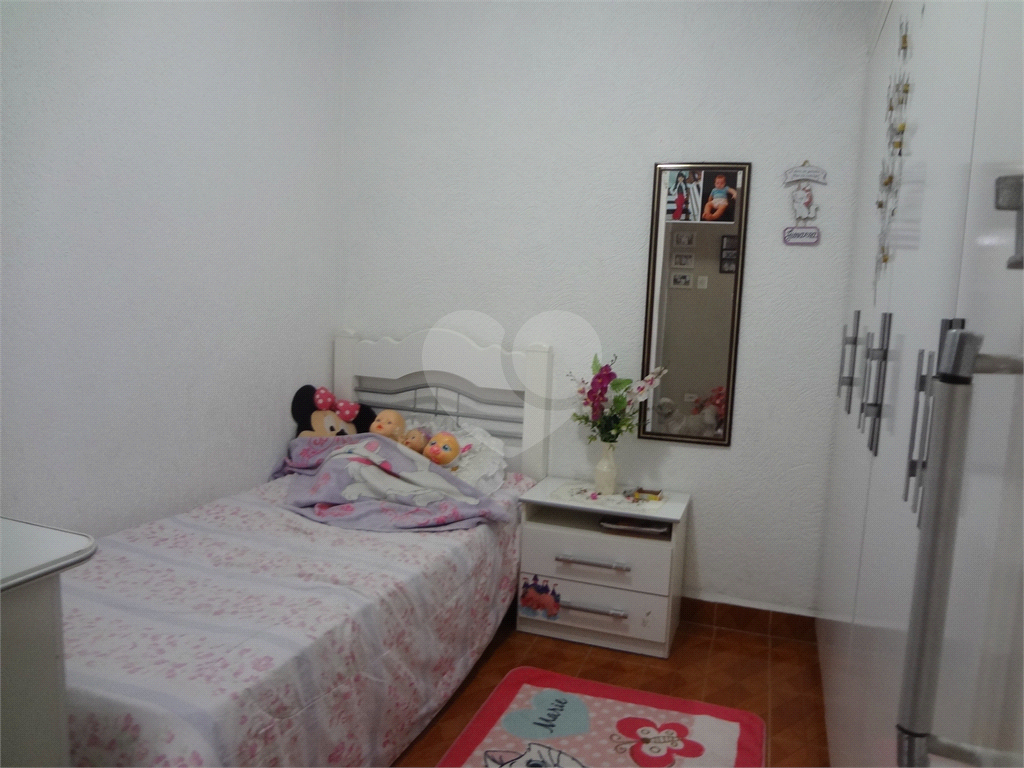 Casas para renda na Vila Medeiros.