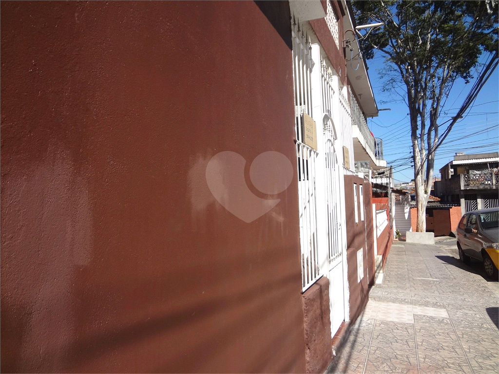 Casas para renda na Vila Medeiros.