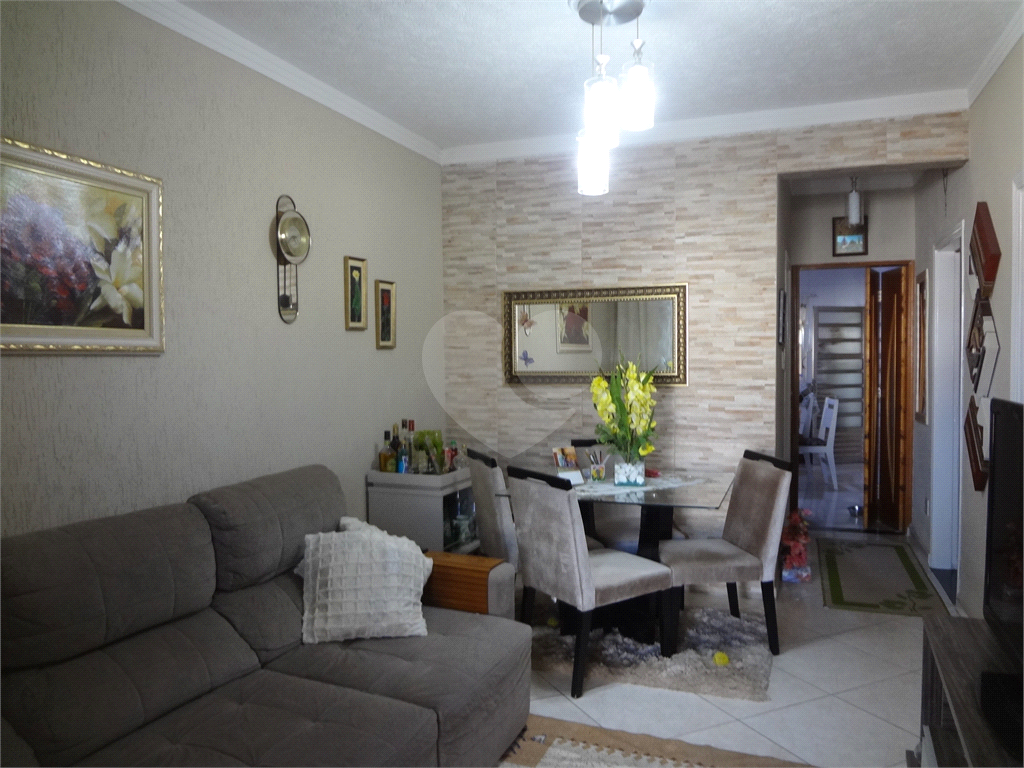Casas para renda na Vila Medeiros.