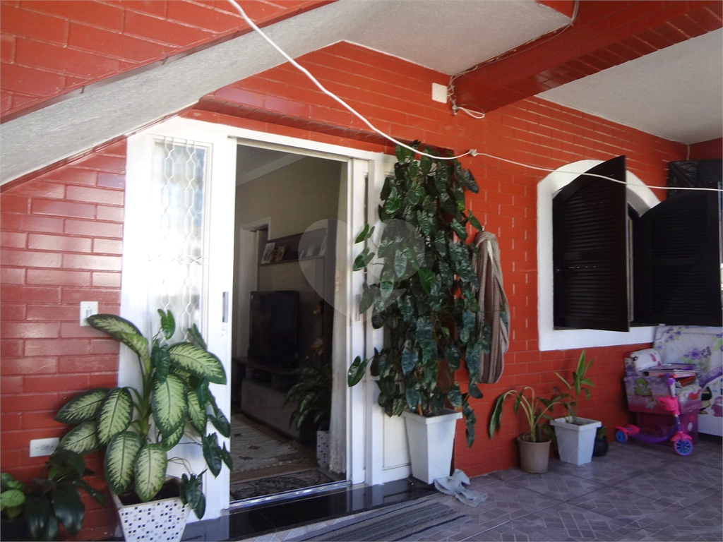 Casas para renda na Vila Medeiros.