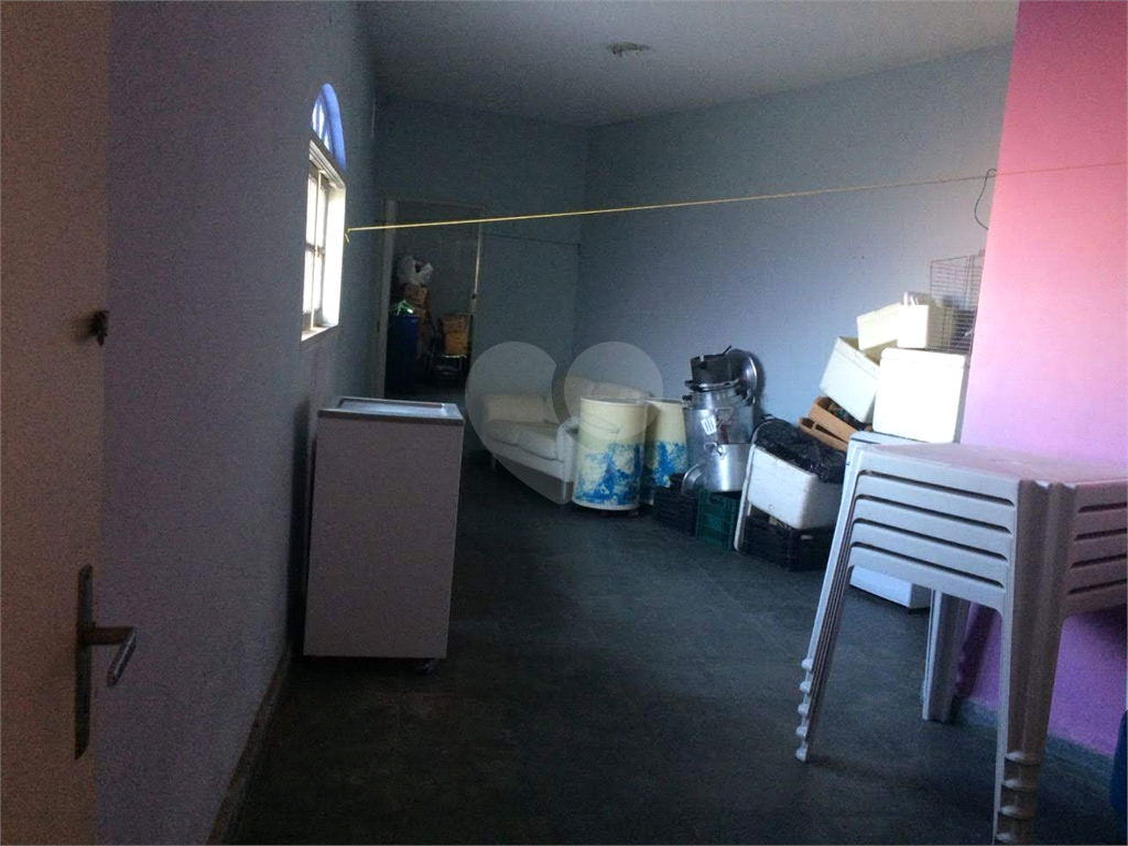 Sobrado à venda com 2 quartos, 319m² - Foto 23