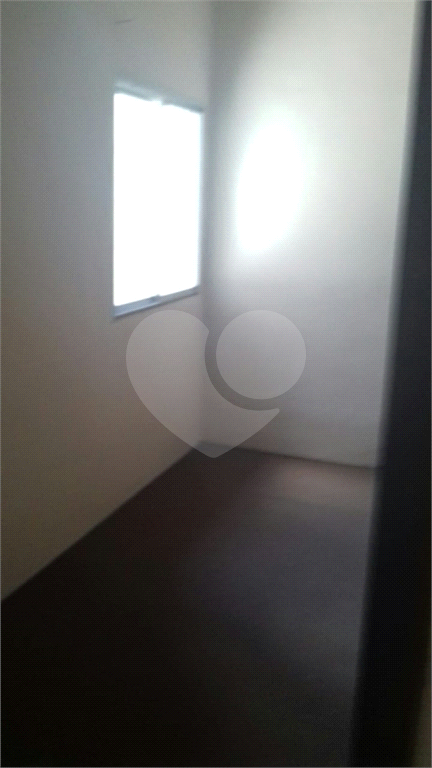 Ótima casa com duas frentes, totalmente comercial, 4 vagas!  