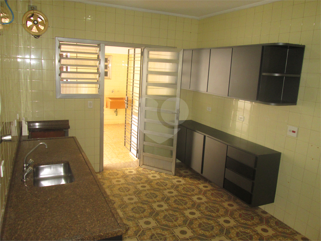 Sobrado à venda com 3 quartos, 178m² - Foto 22