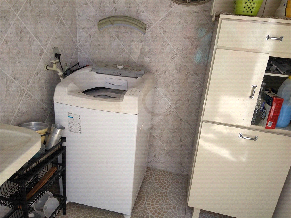 SOBRADO em VILA ESTER (ZONA NORTE)