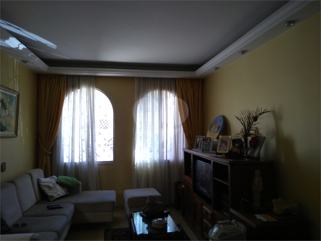 SOBRADO em VILA ESTER (ZONA NORTE)