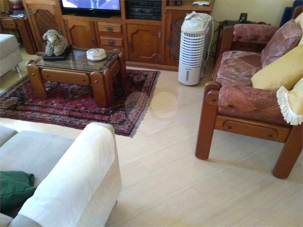 SOBRADO em VILA ESTER (ZONA NORTE)