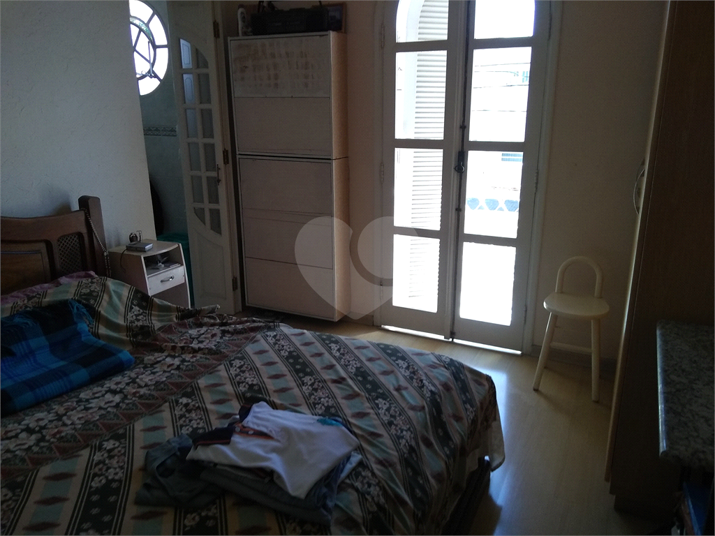 SOBRADO em VILA ESTER (ZONA NORTE)