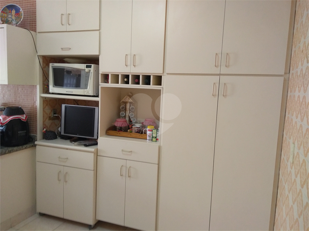 SOBRADO em VILA ESTER (ZONA NORTE)