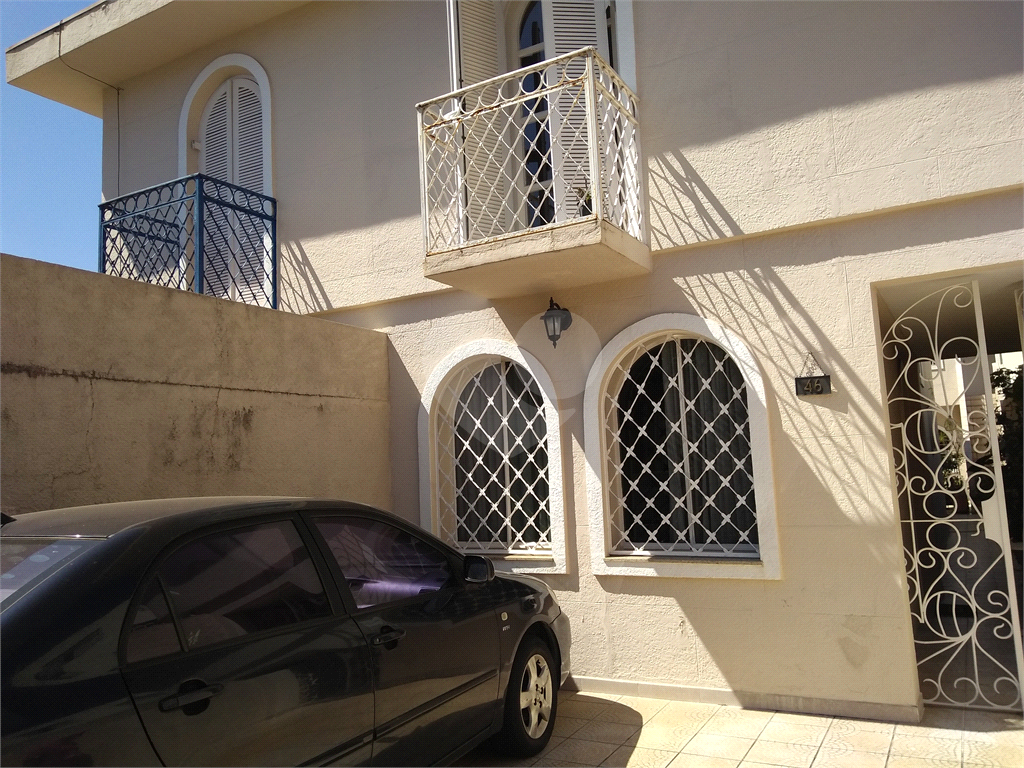 SOBRADO em VILA ESTER (ZONA NORTE)