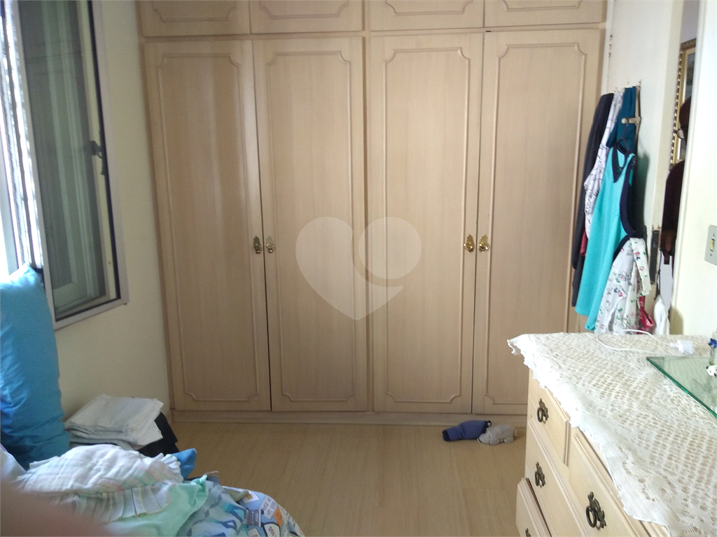 SOBRADO em VILA ESTER (ZONA NORTE)