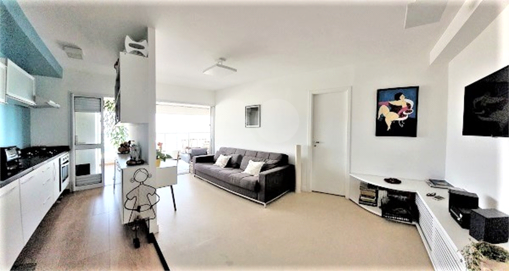 APARTAMENTO em PINHEIROS