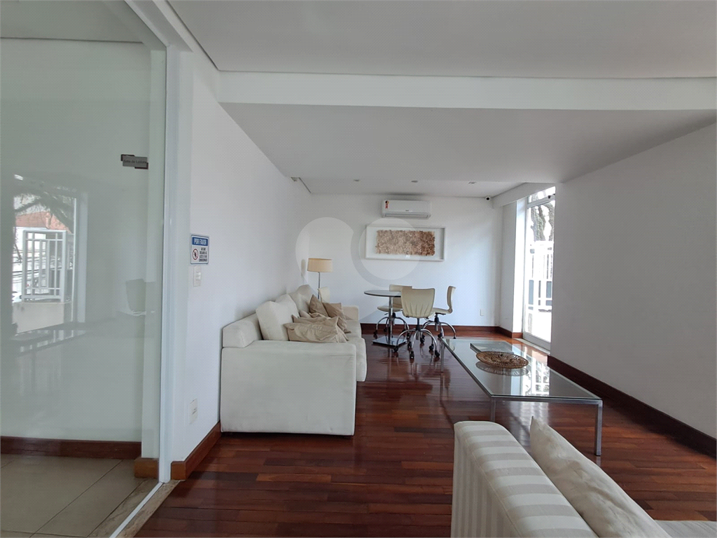 Imóvel de 132m² sala com 2 ambientes integrada a varanda gourmet lazer completo 2 vagas Vila Romana