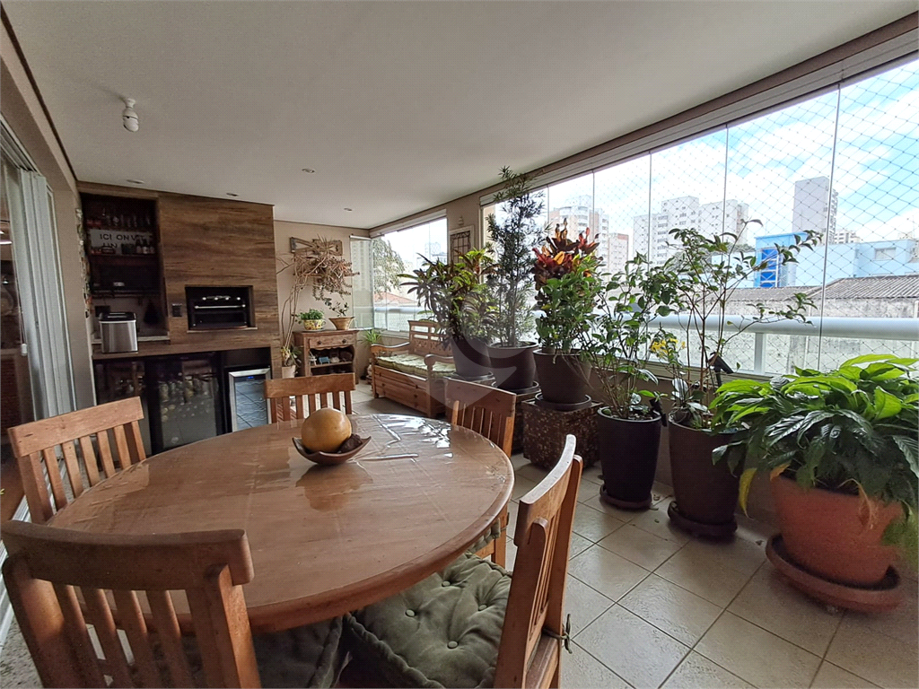 Imóvel de 132m² sala com 2 ambientes integrada a varanda gourmet lazer completo 2 vagas Vila Romana
