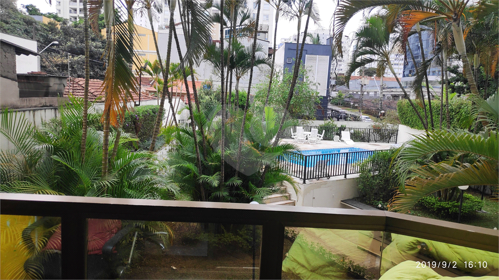 APARTAMENTO em VILA OLÍMPIA