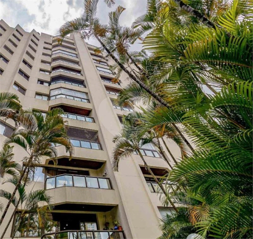 APARTAMENTO em VILA OLÍMPIA