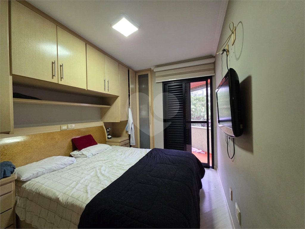 Apartamento Santa Teresinha / 02 Dormitórios