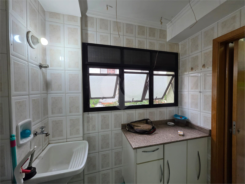 Apartamento Santa Teresinha / 02 Dormitórios