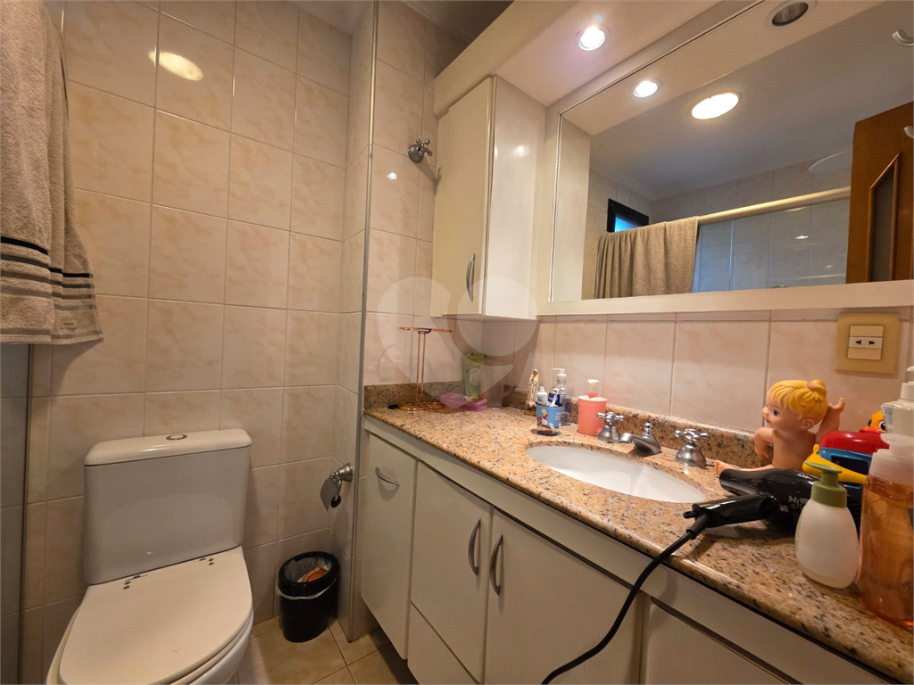 Apartamento Santa Teresinha / 02 Dormitórios