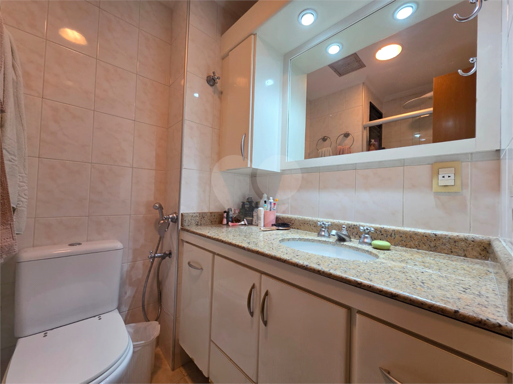 Apartamento Santa Teresinha / 02 Dormitórios