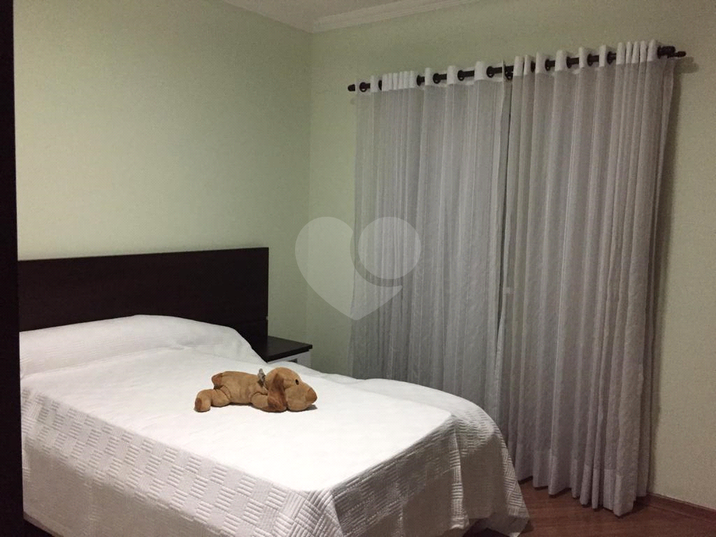 Sobrado no Parque do Mandaqui. São 3 dormitórios sendo 1 suíte. Permuta por apartamento maior. 