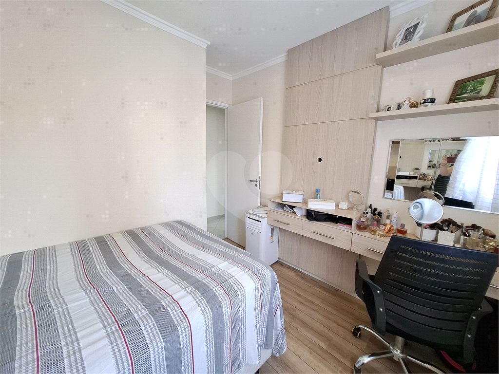 Apartamento à venda com 3 quartos, 71m² - Foto 18