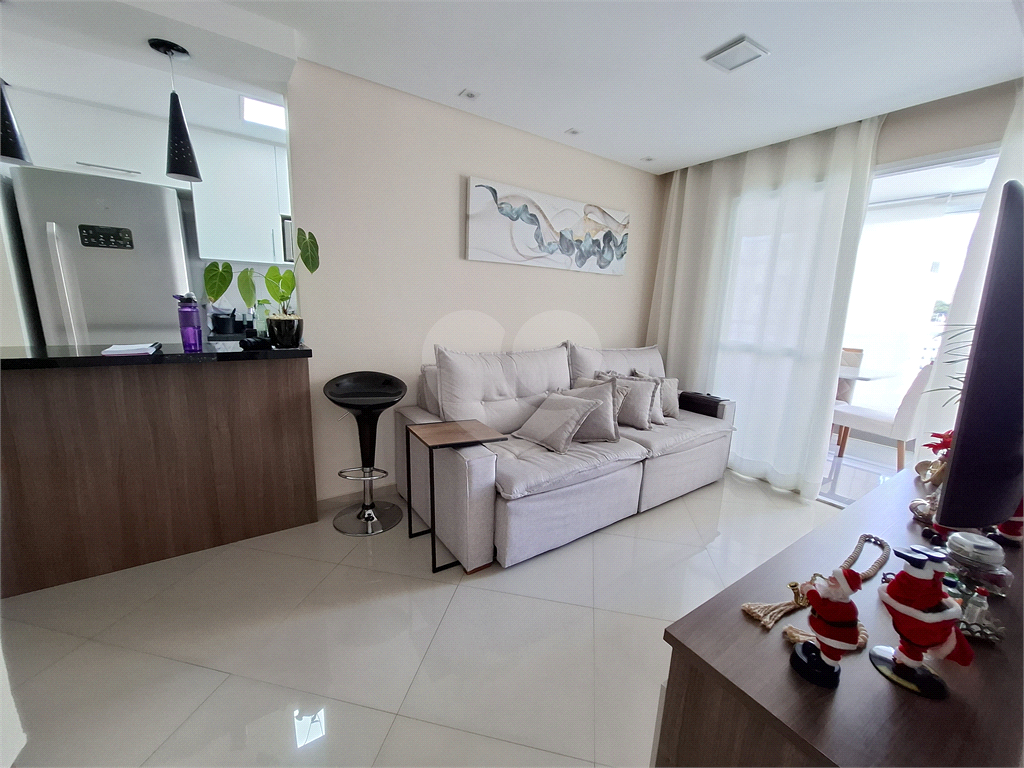 Apartamento à venda com 3 quartos, 71m² - Foto 25