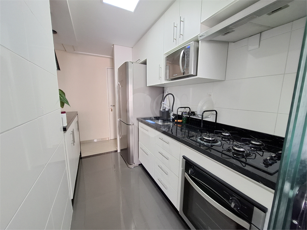 Apartamento à venda com 3 quartos, 71m² - Foto 30