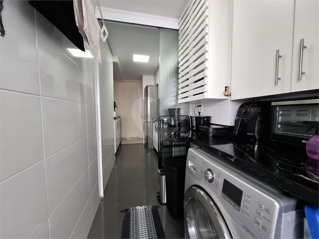 Apartamento à venda com 3 quartos, 71m² - Foto 31