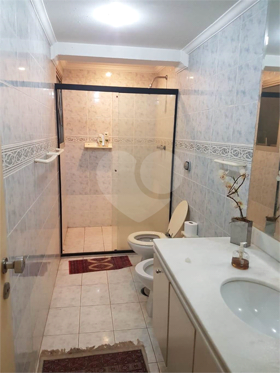 Apartamento com 210m 4 dorm 1 suite 2 banheiros e 2 vagas de garagem perto do metro São Judas 