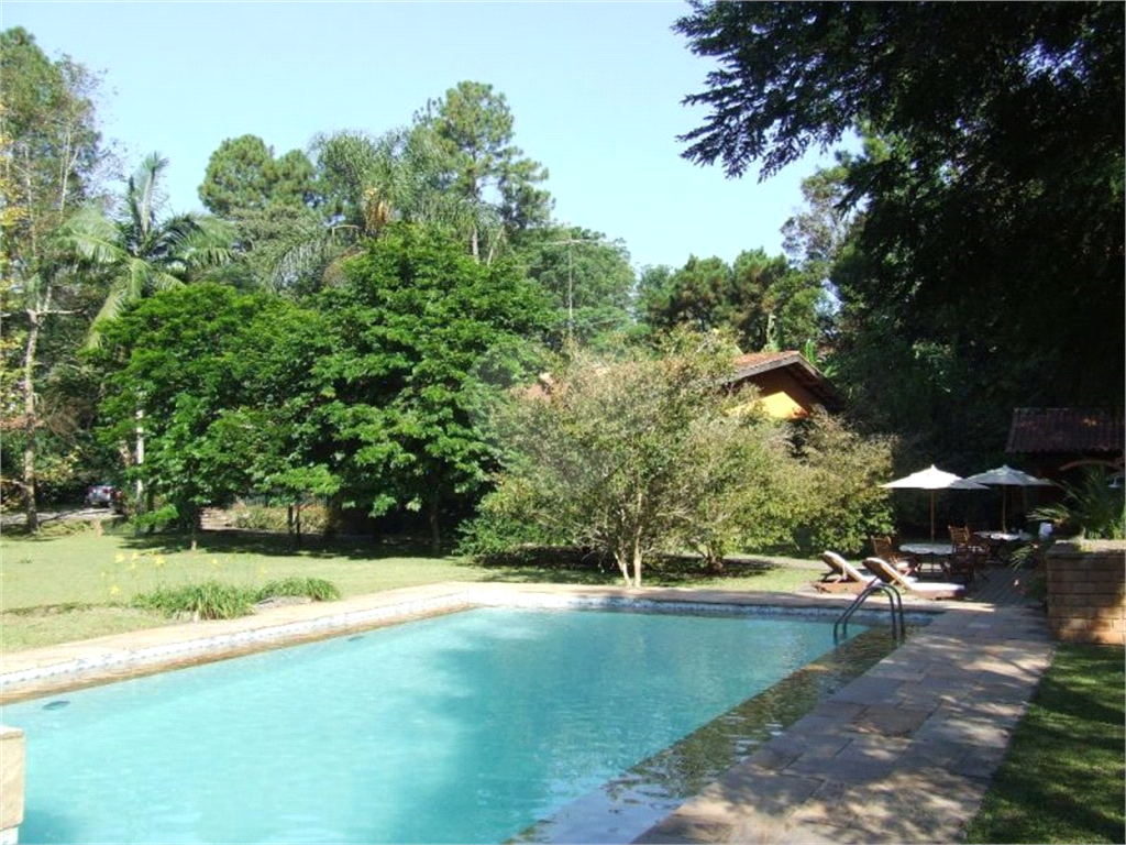 CASA EM CONDOMÍNIO  - 4 DORMS - GRANJA VIANA/ SP