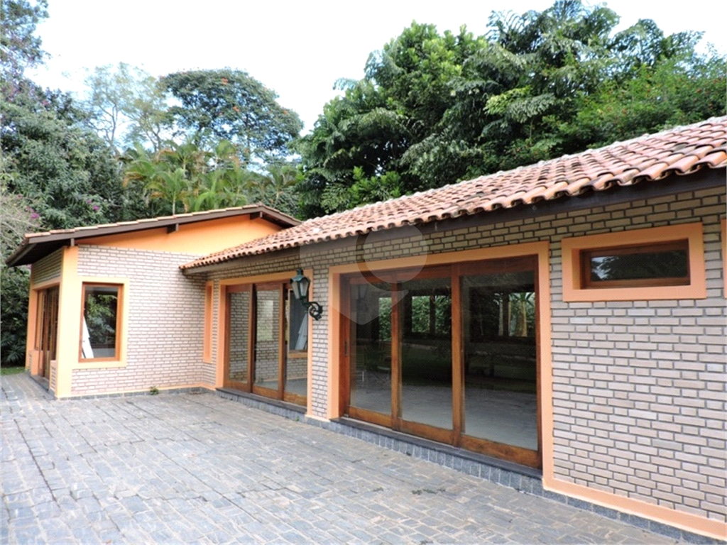CASA EM CONDOMÍNIO  - 4 DORMS - GRANJA VIANA/ SP
