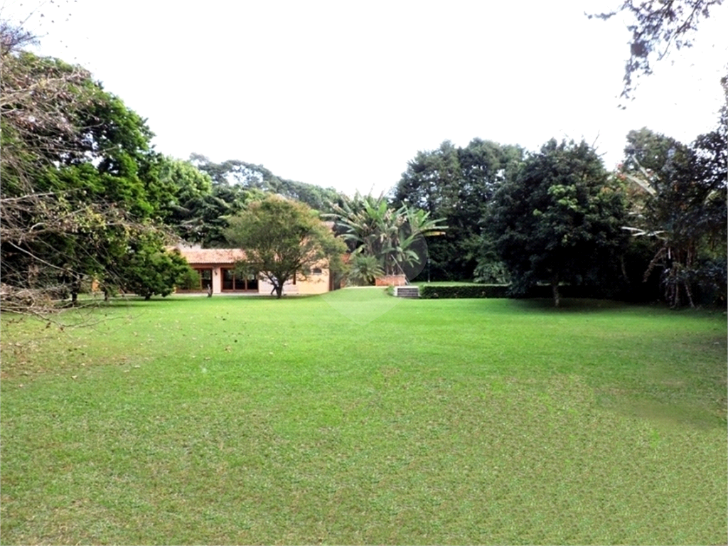 CASA EM CONDOMÍNIO  - 4 DORMS - GRANJA VIANA/ SP
