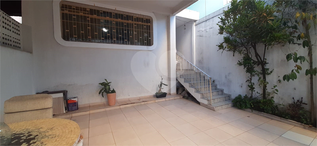 Sobrado à venda com 4 quartos, 193m² - Foto 1