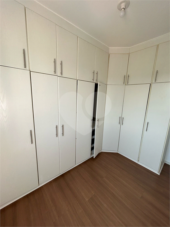 Apartamento 03 dormitorios/2 vagas