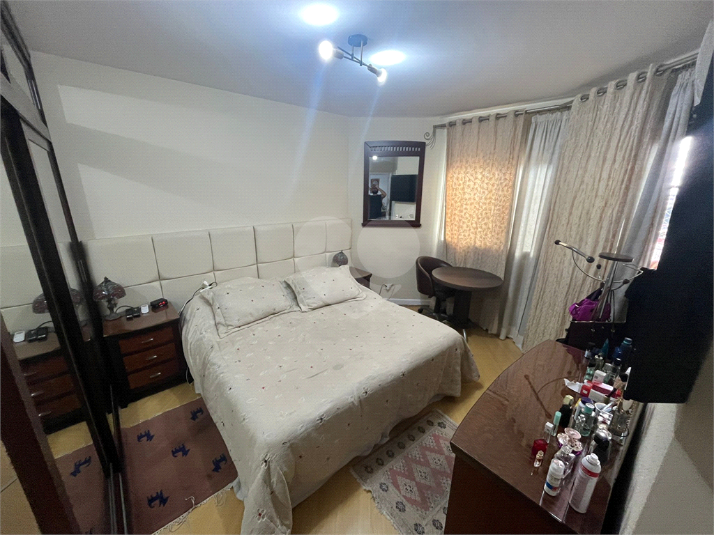 APARTAMENTO em SANTANA