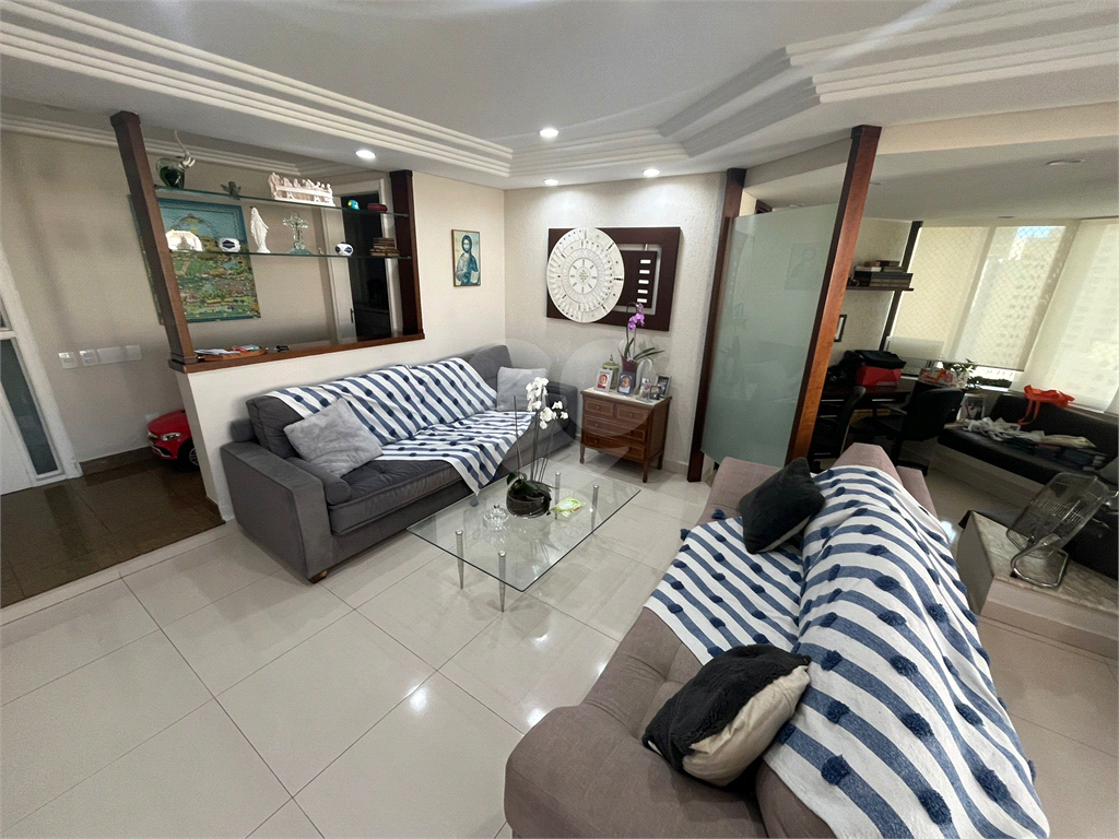 APARTAMENTO em SANTANA