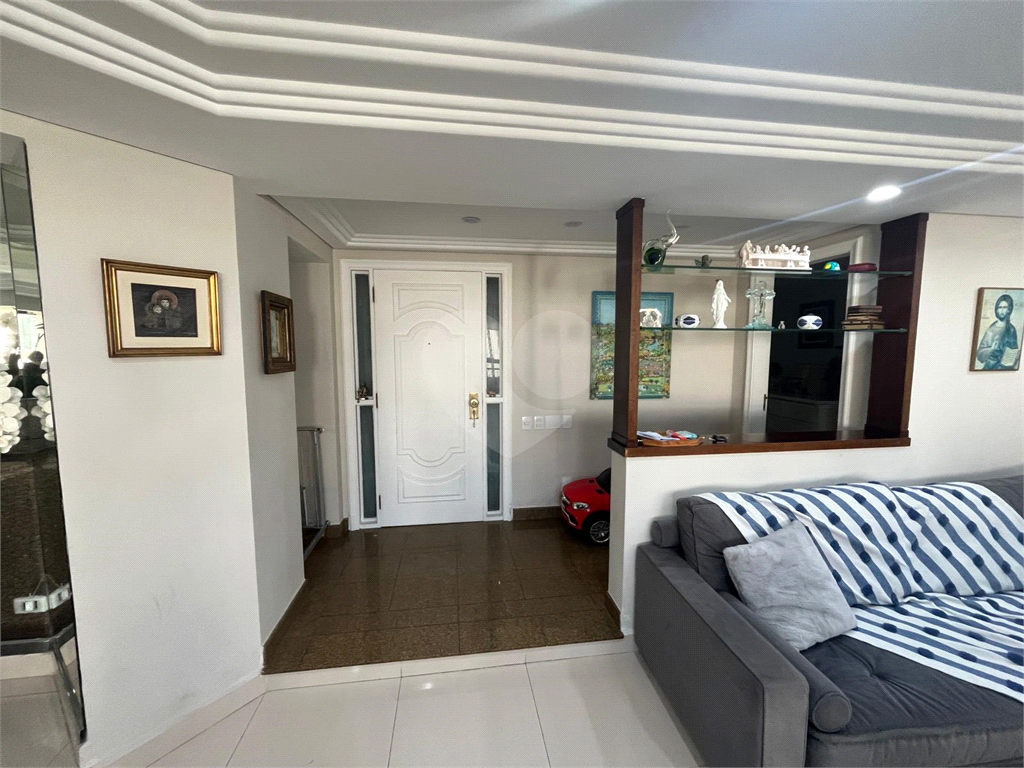 APARTAMENTO em SANTANA