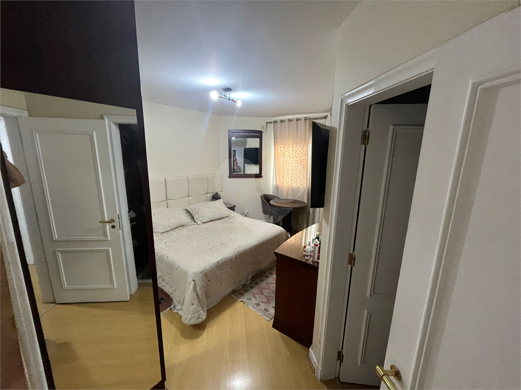 APARTAMENTO em SANTANA