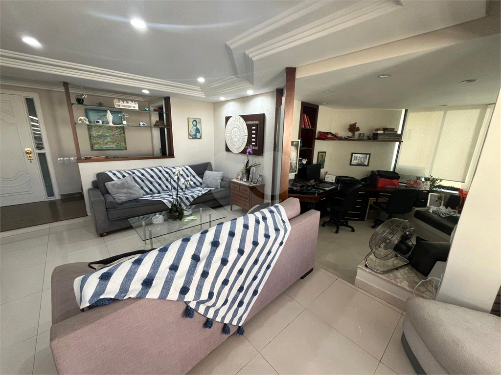 APARTAMENTO em SANTANA