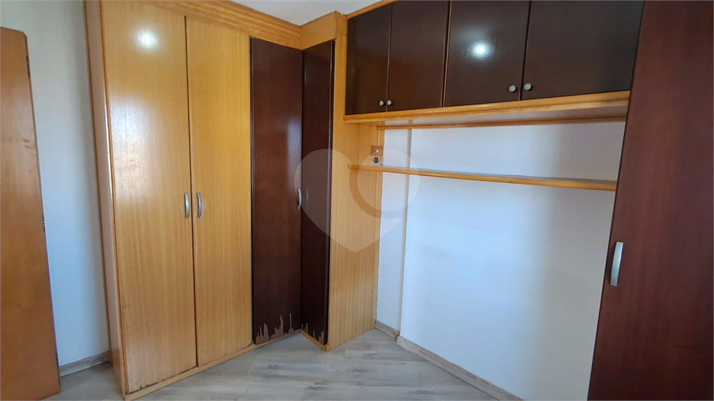 Apartamento à Venda 58m²| 2 Dormitórios| Sala para 2 Ambientes| 1 Vaga| Varanda em Santana