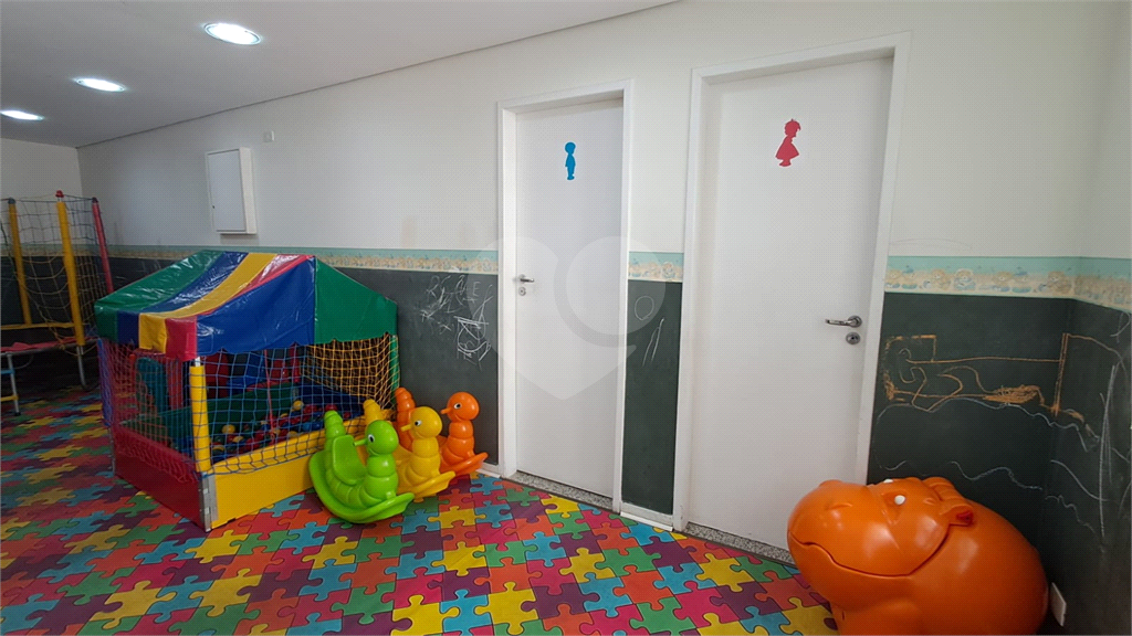Apartamento à Venda 58m²| 2 Dormitórios| Sala para 2 Ambientes| 1 Vaga| Varanda em Santana