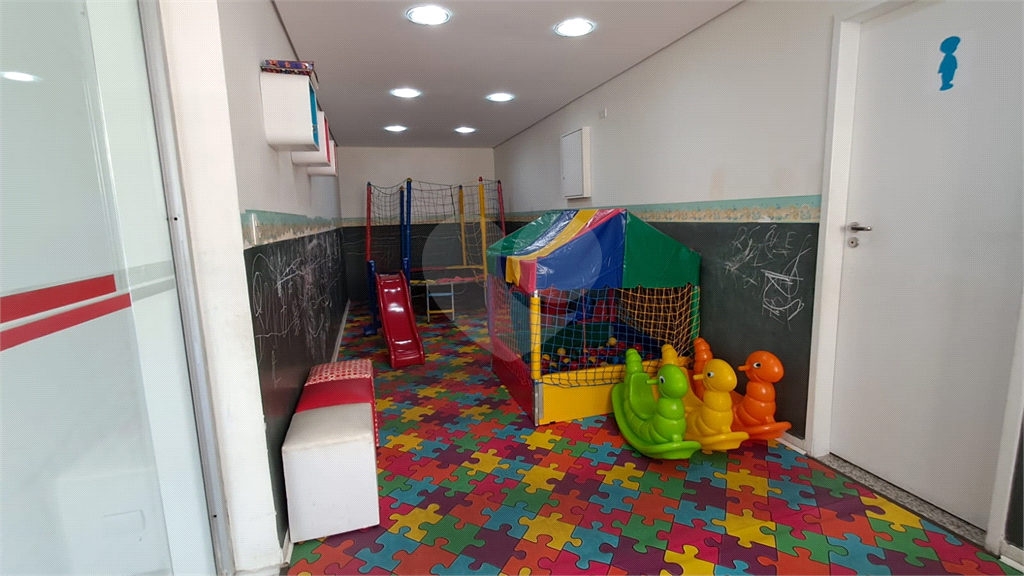 Apartamento à Venda 58m²| 2 Dormitórios| Sala para 2 Ambientes| 1 Vaga| Varanda em Santana